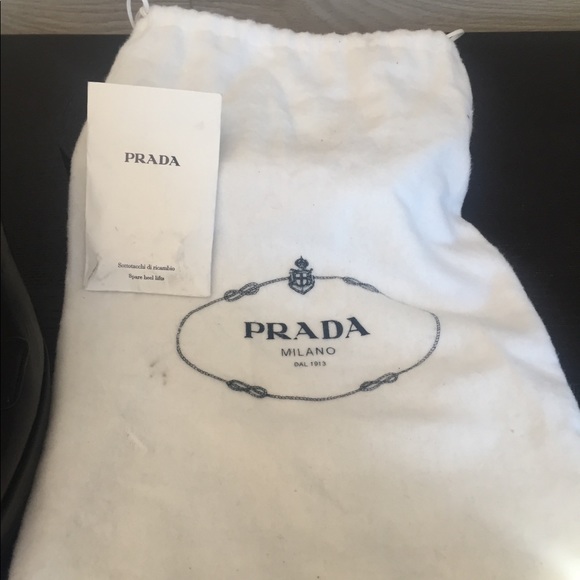 Prada shoes - Picture 4 of 8